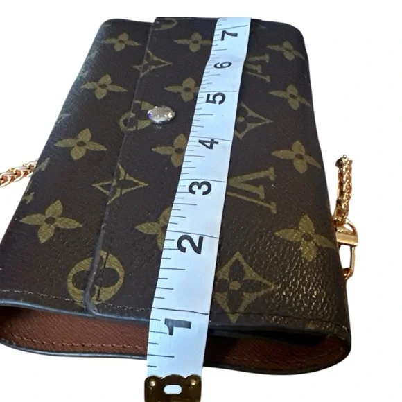 Louis Vuitton Brown Monogram Women's Wallet - Picture 4 of 10